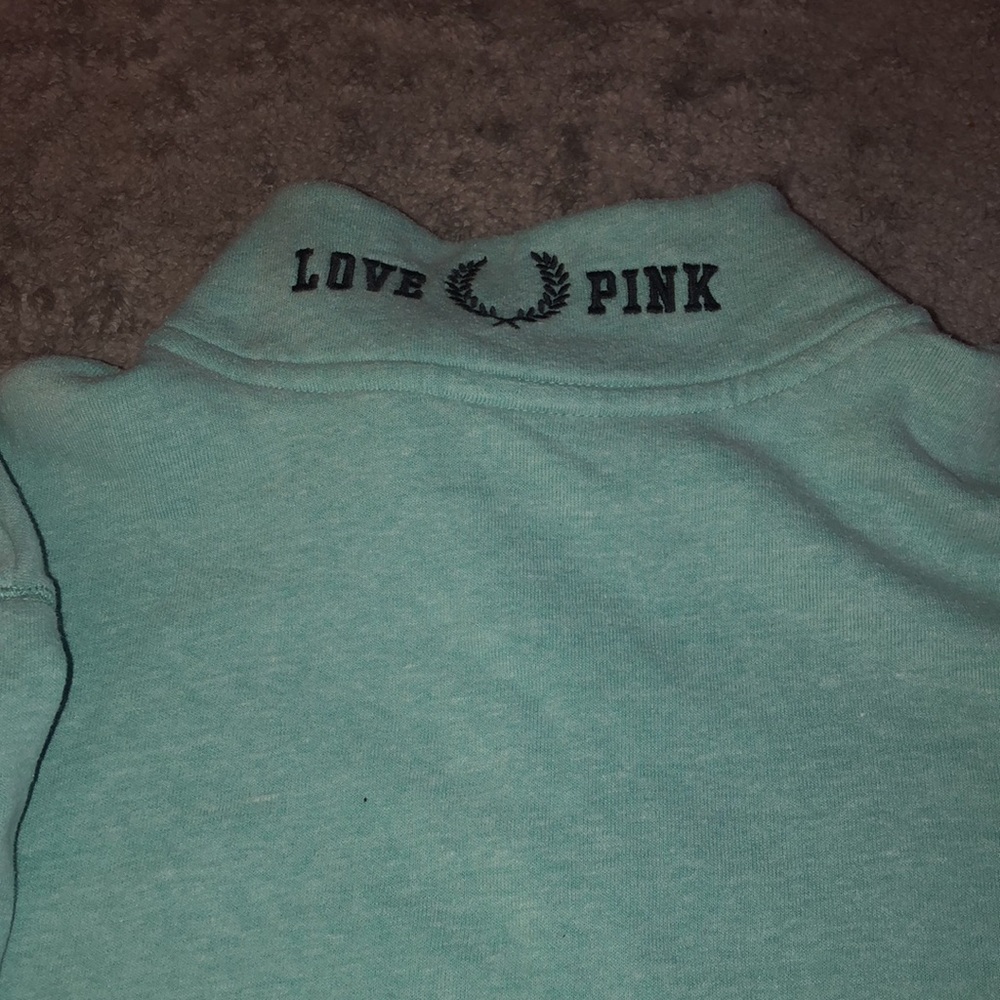 Pink sweater - Picture 3 of 3